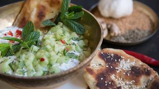 Raita Salat - Indischer Gurken Joghurt Salat (Foto: Rimoco Gewürzmanufaktur)