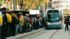 Großer Bahnhof zum Start der neuen Saarbahn im Oktober 1997 (Foto: Privat/Hans-Jürgen Hartmann)