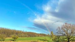 Regenbogen zwischen Tettingen und Nennig (Foto: Matthias Wolz)