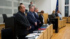 Schweigeminute im Landtag (Foto: Pasquale D'Angiolillo)