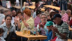 Der erste Abend auf der SR 3-SommerAlm mit der Cannstatter Wasen-Partyband 