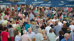 Der Sonntagabend auf der SommerAlm 2018 mit Pe Werner und der Big Band der Bundeswehr (Foto: Pasquale D'Angiolillo)