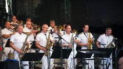 Der Sonntagabend auf der SommerAlm 2018 mit Pe Werner und der Big Band der Bundeswehr (Foto: Pasquale D'Angiolillo)