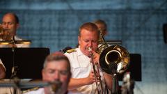 Der Sonntagabend auf der SommerAlm 2018 mit Pe Werner und der Big Band der Bundeswehr (Foto: Pasquale D'Angiolillo)