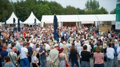 Der Sonntagabend auf der SommerAlm 2018 mit Pe Werner und der Big Band der Bundeswehr (Foto: Pasquale D'Angiolillo)