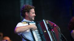 Der Sonntagabend auf der SommerAlm 2018 mit Pe Werner und der Big Band der Bundeswehr (Foto: Pasquale D'Angiolillo)