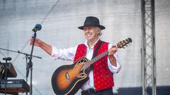 SommerAlm 2023: Der Samstagabend mit Krachleder (Foto: SR/Pasquale D'Angiolillo)