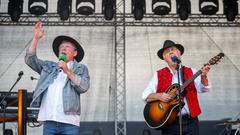 SommerAlm 2023: Der Samstagabend mit Krachleder (Foto: SR/Pasquale D'Angiolillo)
