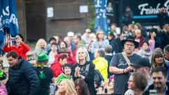 SommerAlm 2023: Der Samstagabend mit Krachleder (Foto: SR/Pasquale D'Angiolillo)