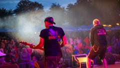 SommerAlm 2023: Der Samstagabend mit Krachleder (Foto: SR/Pasquale D'Angiolillo)