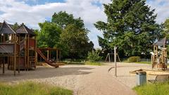 Spielplatz Neuforweiler, Danziger Straße (Foto: Julia Oehlenschläger)