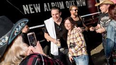 The BossHoss auf Truck Saloon Tour (Foto: Dirk Guldner)