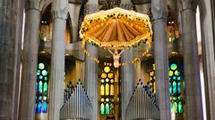 Die Kirche Sagrada Familía in Barcelona, Altar mit Chororgel (Foto: SR 1)