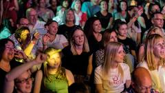 SR 1 Unplugged mit Max Giesinger im Cloef Atrium in Orscholz (Foto: Dirk Guldner)