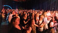 SR 1 Unplugged mit Max Giesinger im Cloef Atrium in Orscholz (Foto: Dirk Guldner)