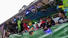 Der SR 3-Prunkwagen bei der närrischen Parade in Lebach (Foto: SR/Pasquale D'Angiolillo)