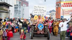 Der SR 3-Prunkwagen bei der närrischen Parade in Lebach (Foto: SR/Pasquale D'Angiolillo)