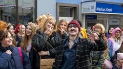 Der SR 3-Prunkwagen bei der närrischen Parade in Lebach (Foto: SR/Pasquale D'Angiolillo)