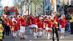 Der Rosenmontagsumzug 2023 in Burbach  (Foto: SR/Pasquale D'Angiolillo)