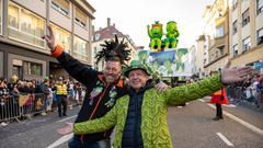 Der Rosenmontagsumzug 2023 in Burbach  (Foto: SR/Pasquale D'Angiolillo)