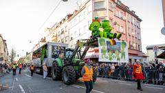 Der Rosenmontagsumzug 2023 in Burbach  (Foto: SR/Pasquale D'Angiolillo)