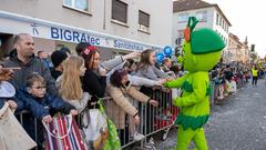 Der Rosenmontagsumzug 2023 in Burbach  (Foto: SR/Pasquale D'Angiolillo)