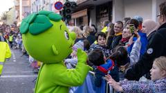 Der Rosenmontagsumzug 2023 in Burbach  (Foto: SR/Pasquale D'Angiolillo)