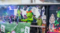 Der SR 3 Prunkwagen auf der närrischen Parade in Wiesbach  (Foto: SR/Pasquale D'Angiolillo)