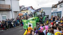 Der SR 3 Prunkwagen auf der närrischen Parade in Wiesbach  (Foto: SR/Pasquale D'Angiolillo)