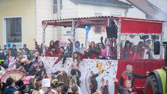 Der SR 3 Prunkwagen auf der närrischen Parade in Wiesbach  (Foto: SR/Pasquale D'Angiolillo)