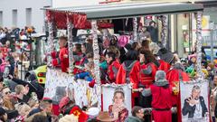 Der SR 3 Prunkwagen auf der närrischen Parade in Wiesbach  (Foto: SR/Pasquale D'Angiolillo)