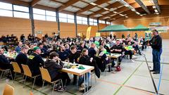 Erstes Vorrundenduell beim SR 3 Vereinsduell 2023 (Foto: Dirk Guldner)
