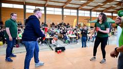 Erstes Vorrundenduell beim SR 3 Vereinsduell 2023 (Foto: Dirk Guldner)