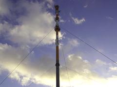 Der Sendemast des Funkhauses Halberg (Foto: Benjamin Morris/SR)