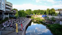 Stefan Gwildis und das Kreisjugendorchester Neunkirchen beim SR 3-Sommerkonzert auf den Bliesterrassen (Foto: SR/Dirk Guldner)