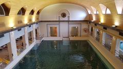 Das Thermal-Urquellbecken im Thermenresort in Villach. (Foto: SR)