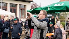 Der Treffpunkt Ü-Wagen in Oberesch (Foto: SR/Dirk Guldner)