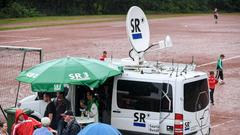 Der Treffpunkt Ü-Wagen am 18.08.2017 in Neunkirchen beim Fußballverein FV Neunkirchen (Foto: Dirk Guldner)