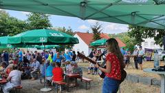 Das Treffpunkt-Ü-Wagen-Fest in Bliesen (Foto: SR/Sebastian Müller)