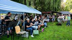 Das Treffpunkt-Ü-Wagen-Fest in Wustweiler (Foto: SR/Dirk Guldner)