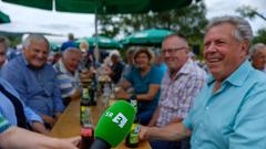 Das Treffpunkt Ü-Wagen-Fest in Besch (Foto: SR/Sebastian Knöbber)