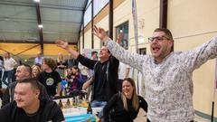 Vereinsduell 2. Vorrunde: 1.FC / TC und Sportschützen Riegelsberg - Musikverein Rentrisch (Foto: SR/Pasquale D'Angiolillo)