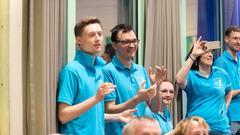 Die Narren aus Niedersalbach gemeinsam mit dem TV Pflugscheid gegen den Musikverein 