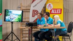 Die Narren aus Niedersalbach gemeinsam mit dem TV Pflugscheid gegen den Musikverein 