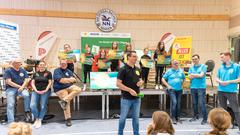 Die Narren aus Niedersalbach gemeinsam mit dem TV Pflugscheid gegen den Musikverein 