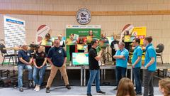 Die Narren aus Niedersalbach gemeinsam mit dem TV Pflugscheid gegen den Musikverein 