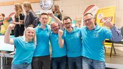 Die Narren aus Niedersalbach gemeinsam mit dem TV Pflugscheid gegen den Musikverein 
