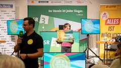 Vereinsduell 2025 – 2. Halbfinale: Die Pfarrkapelle Kastel gegen den Karnevalsverein Grün-Weiß-Rot Weiskirchen (Foto: SR/Pasquale D'Angiolillo)