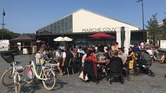 Vor der Markthalle von Bar le Duc (Foto: SR)