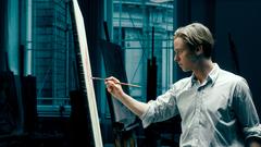 Kurt Barnert (Tom Schilling) an der Staffelei (Foto: BUENA VISTA INTERNATIONAL / Pergamon Film / Wiedemann & Berg Film)